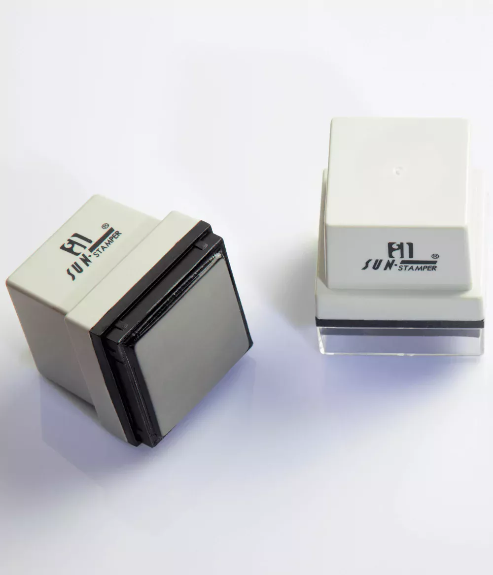 inklip-branding-stamp-01-image-02